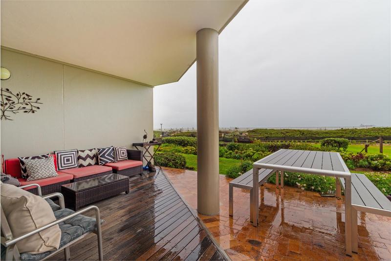 To Let 3 Bedroom Property for Rent in Dolphin Beach Western Cape